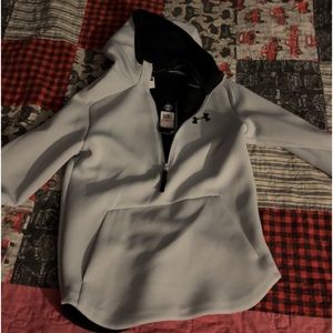 Under Armor Half Zip Sweatshirt